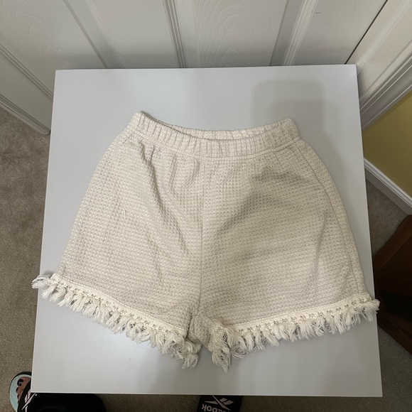 SHEIN Other - Cream lounge shorts